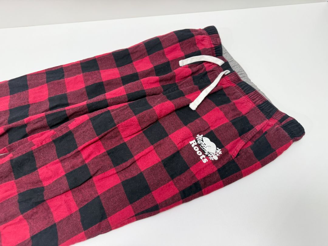 Roots Cabin Red Buffalo Plaid Joggers – Size Small