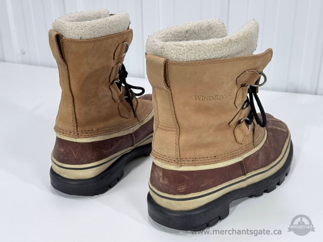 WindRiver Men's Size 9 Insulated Winter Snow Boots Leather Rubber Lace Up