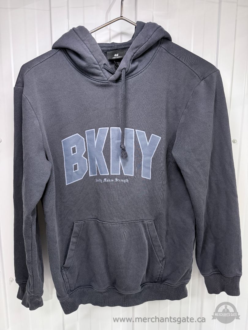 Women’s XS Small Sweater Hoodie Cardigan Clothing Lot – 8 Pieces