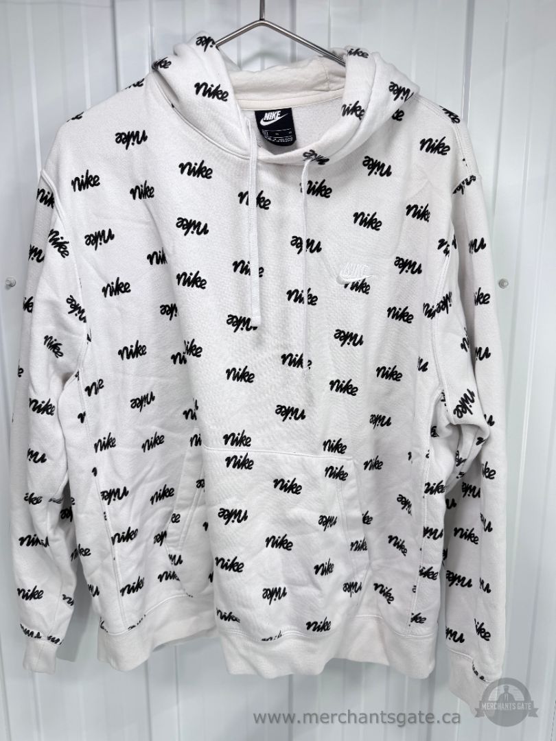 Men’s XL XXL Hoodie and Sweatshirt Clothing Lot – 8 Pieces