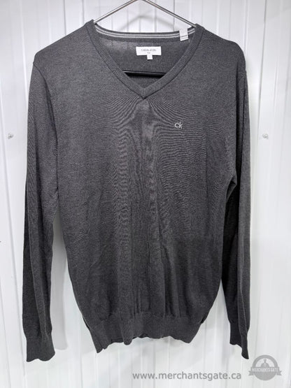 Men’s Size Large Sweater and Quarter-Zip Pullover Lot – 7 Pieces