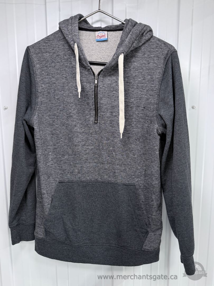 Men’s Size Large Hoodie Sweater Fleece and Athletic Top Lot – 8 Pieces