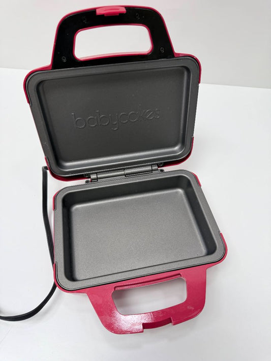 Babycakes BR6C Brownie Maker Pink Non Stick Baking Machine With Removable Tray