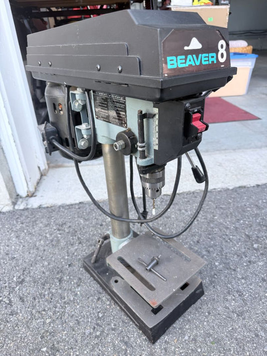 Beaver 8" Bench Drill Press – 5 Speed – Working with Chuck Key