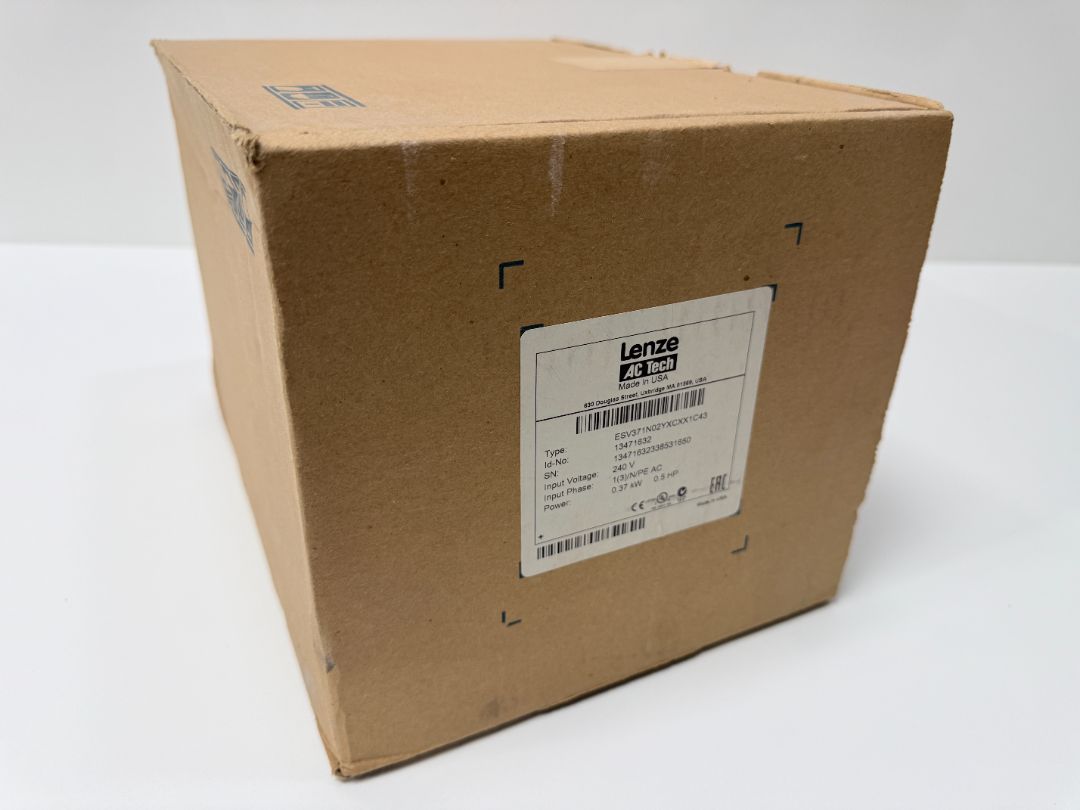 Lenze SMVector AC Tech Drive Inverter 0.5 HP 240V Model ESV371N02YXC0XT1C43