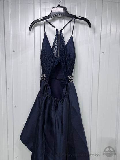 Le Château Navy Blue Lace High-Low Formal Prom Dress Size 7