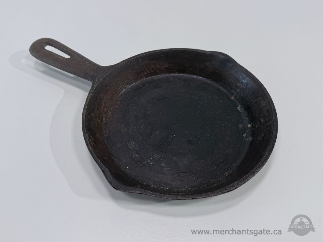 Vintage 6.5" Cast Iron Skillet Frying Pan Made in Taiwan
