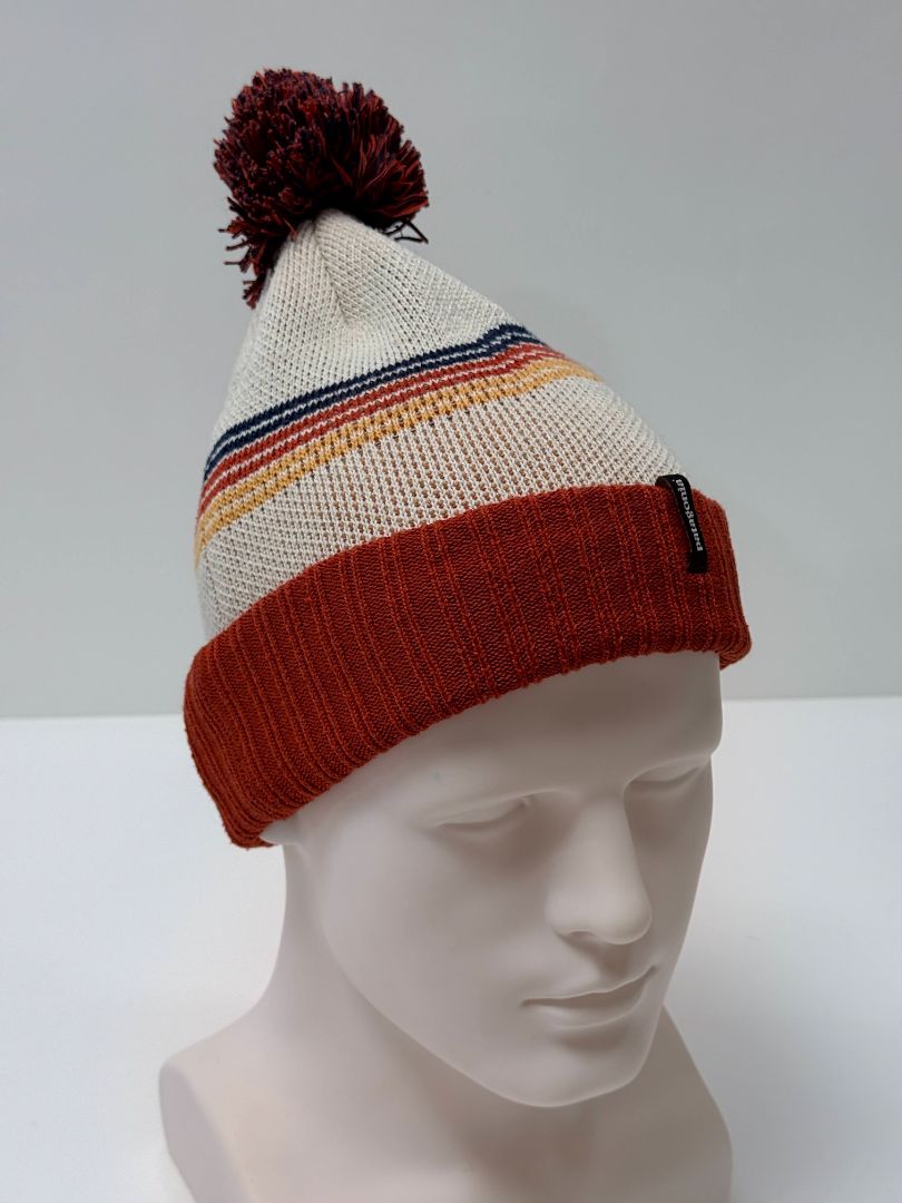 Patagonia Knit Pom Beanie Hat Red Cream Stripe Unisex Winter Warm Retro Style