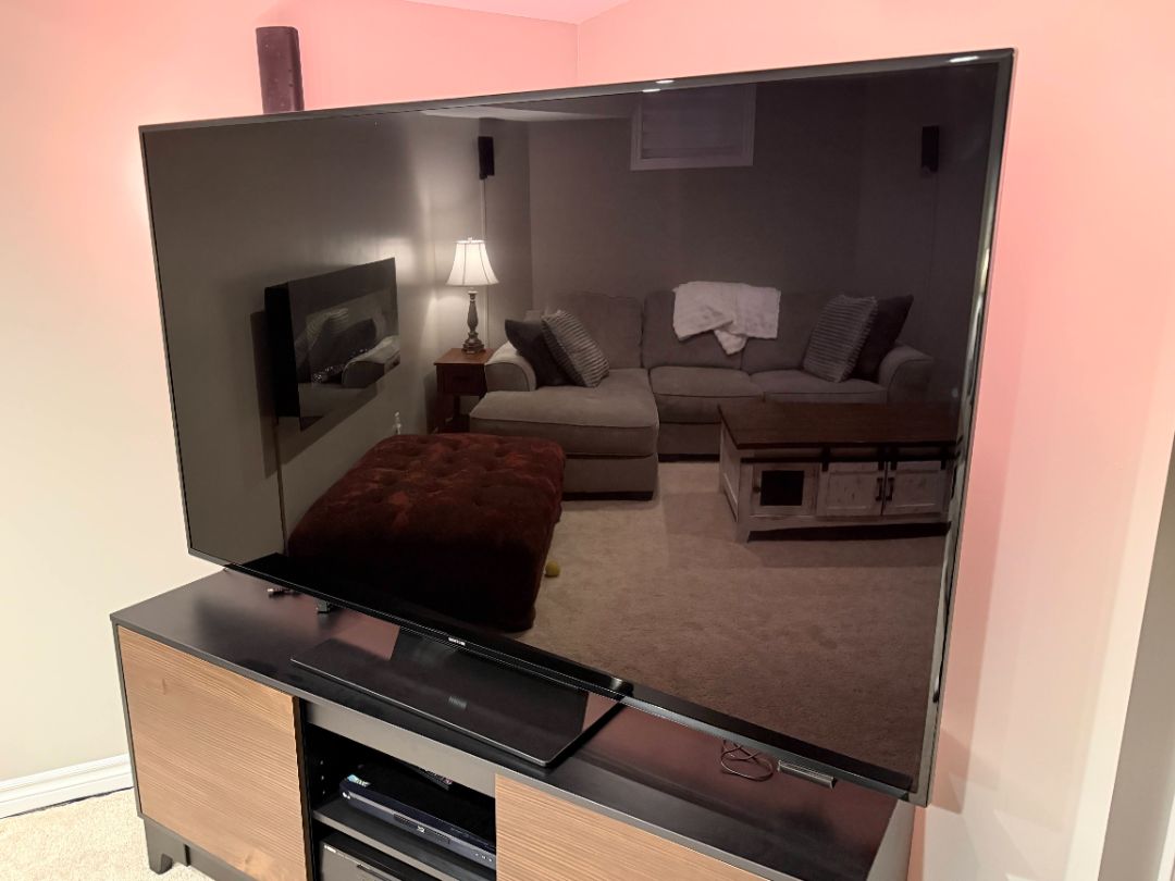 Samsung 75" LED Smart TV Full HD 1080p UN75F6300AF with Remote & Stand