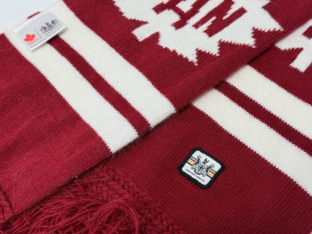 Canada Olympic Scarf Hudsons Bay official Red White Knit 60 Inch Team Canada