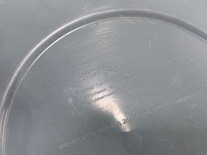 Rubbermaid BRUTE 44 Gallon Garbage Can Replacement Lid 2645-60 Grey
