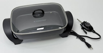Black And Decker Electric Skillet Model SKG610C With Glass Lid And Temperature Control