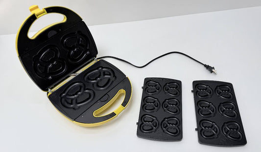 Nostalgia 2 In 1 Soft Pretzel Maker With Extra Mini Pretzel Plates Works Great