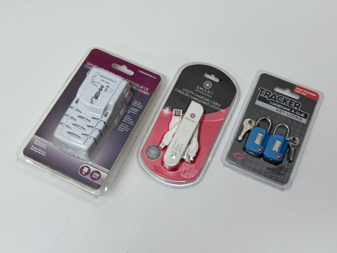 NEW Travel Adapter Utility Charging Cable And TSA Key Locks Lot