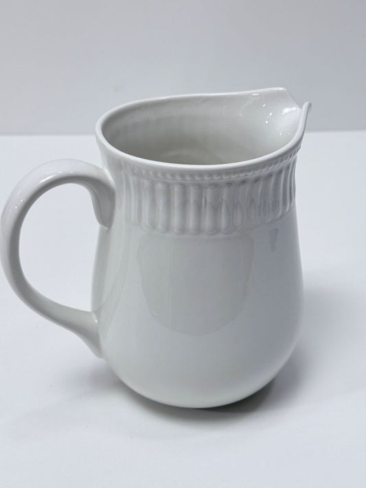 Oneida Ariel White Stoneware Pitcher 8 Inch Tall Decorative Kitchen Jug