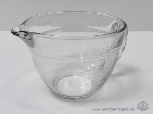Pampered Chef Glass Batter Bowl 8 Cup 2 Quart Measuring Mixing Bowl