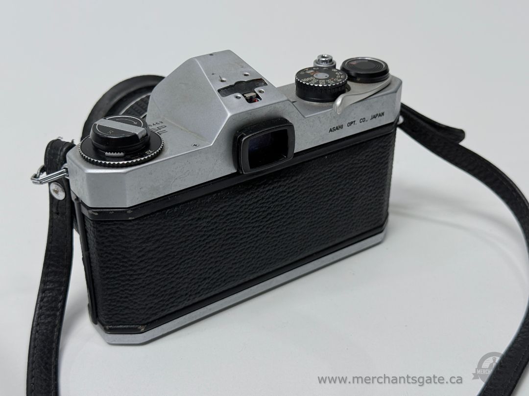 Asahi Pentax Spotmatic F 35mm Film Camera with SMC Takumar 55mm f1.8 Lens