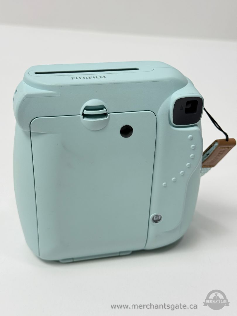 Fujifilm Instax Mini 9 Instant Film Camera Ice Blue Great Condition