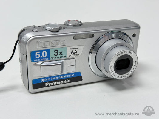 Panasonic Lumix DMC-LS2 Digital Camera 5MP with 3x Zoom
