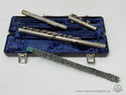 Vintage Artley 17-O Flute with Case Three Piece Design Made in USA