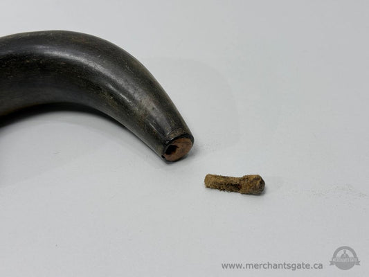 Antique Powder Horn Flask – 18th–Early 19th C. Natural Horn, Original Plug, As Found