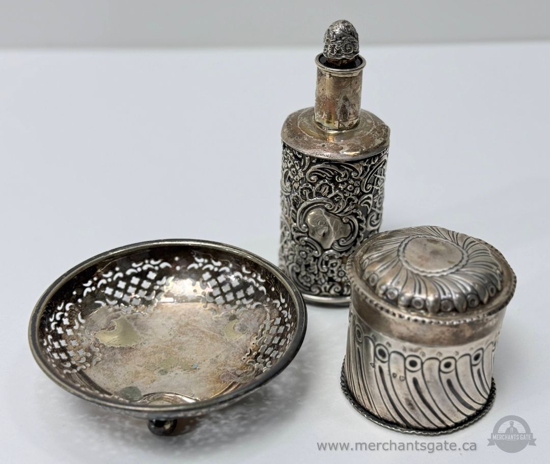 Silver Plate Vanity Set Perfume Bottle Powder Jar and Pin Dish Decorative Tableware