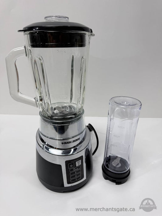 Black and Decker Countertop Blender with Glass Jar Personal Cup Model BL1830