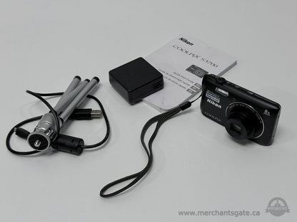Nikon COOLPIX S3700 20.1MP Digital Camera – 8x Optical Zoom Wi-Fi