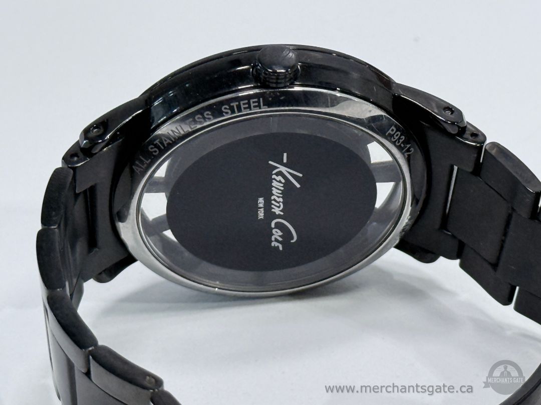 Kenneth Cole P93-12 Men’s Watch – New Battery, Works Great