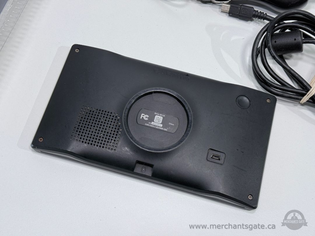 Garmin Drive 60 LM 6" GPS Navigation Unit with Car Charger, Mounts & Accessories