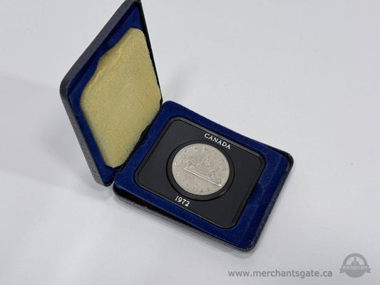 1972 Canada Nickel Dollar Coin Voyageur Design in Original Case