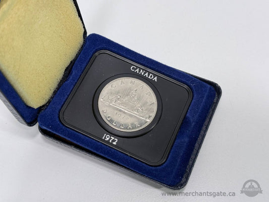 1972 Canada Nickel Dollar Coin Voyageur Design in Original Case