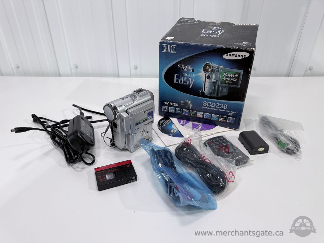 Samsung SCD230 Mini DV Digital Camcorder with Box and Accessories