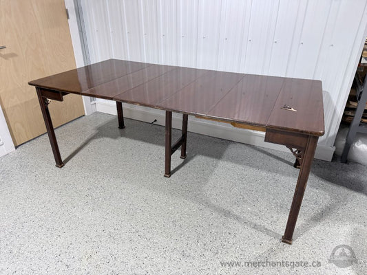 Vintage 1940s–1960s Wheeler Limited Mahogany Gate Leg Extension Table – 76" with Leaves