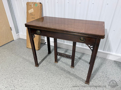 Vintage 1940s–1960s Wheeler Limited Mahogany Gate Leg Extension Table – 76" with Leaves