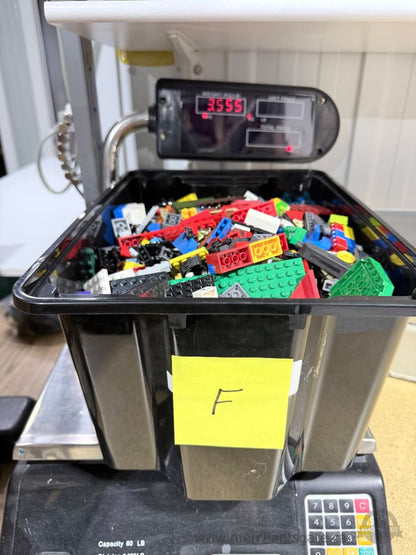 Bulk LEGO Lot 7.8 lbs Mixed Bricks Plates Panels Parts Pieces TOTE F