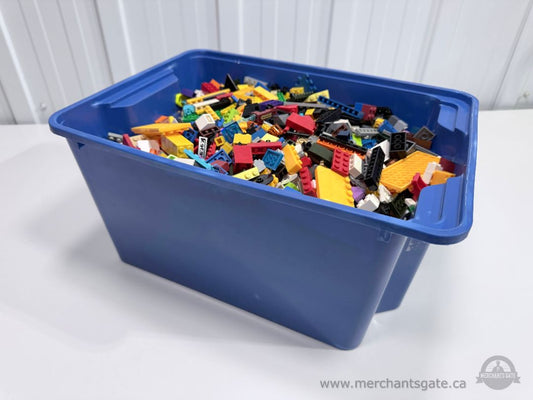 Bulk LEGO Lot 8.6 lbs Mixed Bricks Plates Panels Parts Pieces TOTE G