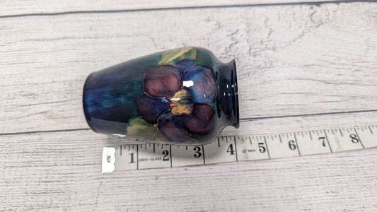 Moorcroft Pottery Floral Pattern 1920/30's Classic Design 4"