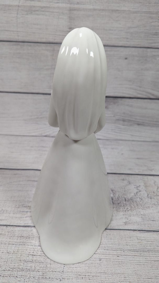 Moments by Coalport The Bride 2005 Made in England Porcelain Figurine