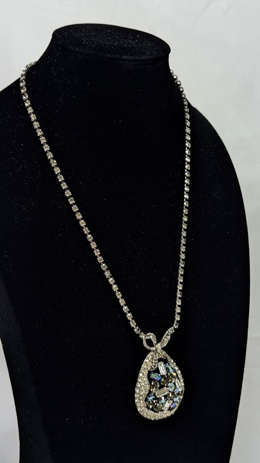 Vintage 1871 Canada Stamped Costumer Crystal Necklace / 18"