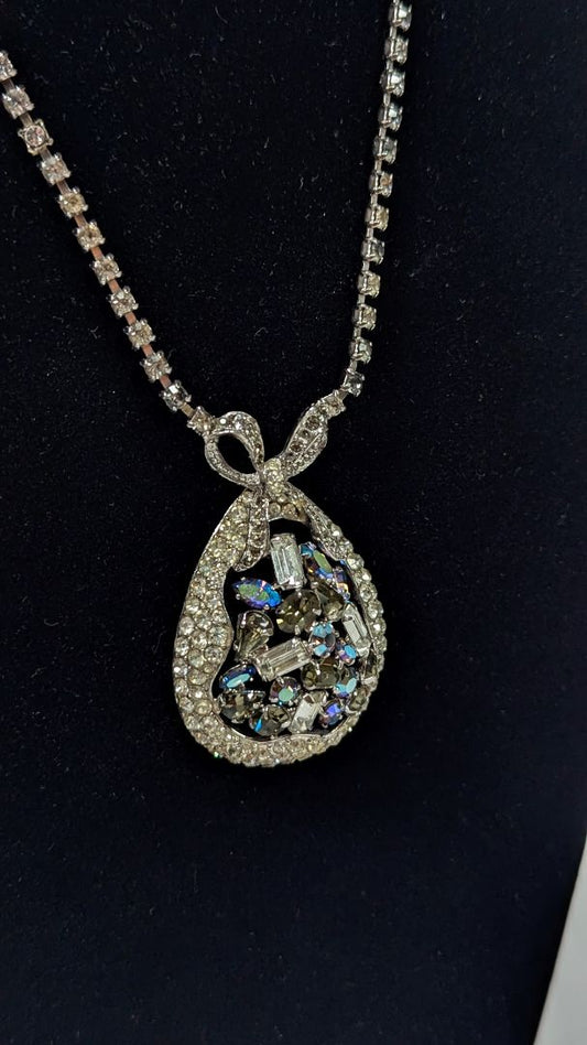 Vintage 1871 Canada Stamped Costumer Crystal Necklace / 18"