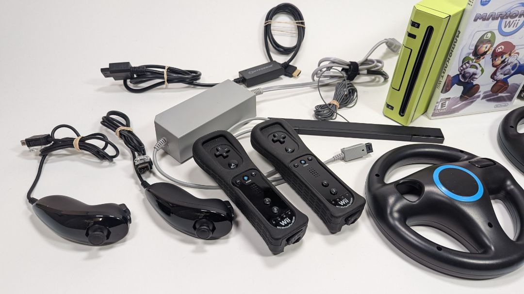 UNIQUE One of a kind Nintendo Wii Mario Kart Set / Complete! READ Below