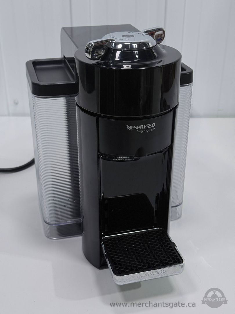 Nespresso VertuoLine Coffee Machine GCC1 Single Serve Pod Coffee Maker Black