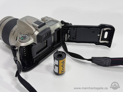 Nikon F55 35mm Film Camera with 28 80mm Lens Strap Tested Working